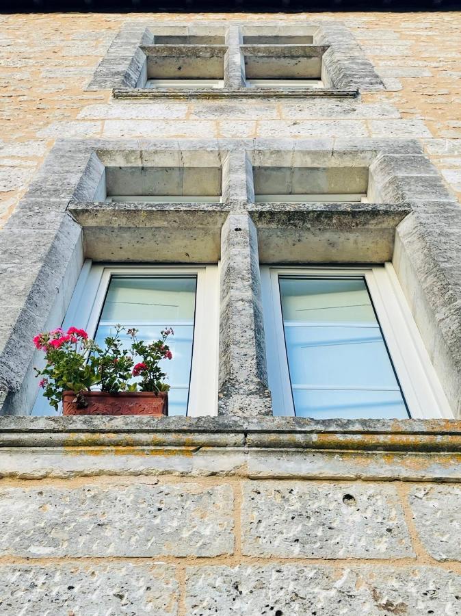 Maison Du Roc Acomodação com café da manhã Champagnac-de-Bélair Exterior foto